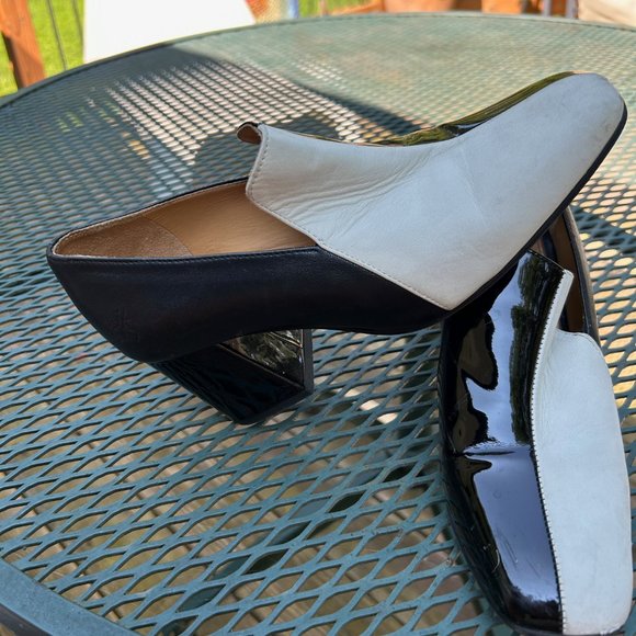 John Fluevog Gilda heels - matte white, patent black - size 6.5 made in Portugal - Picture 2 of 9